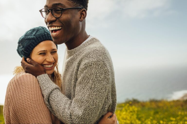Read more about the article Interracial Dating Website: Finding Love Beyond Boundaries